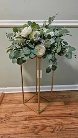 Flower Arrangement Round