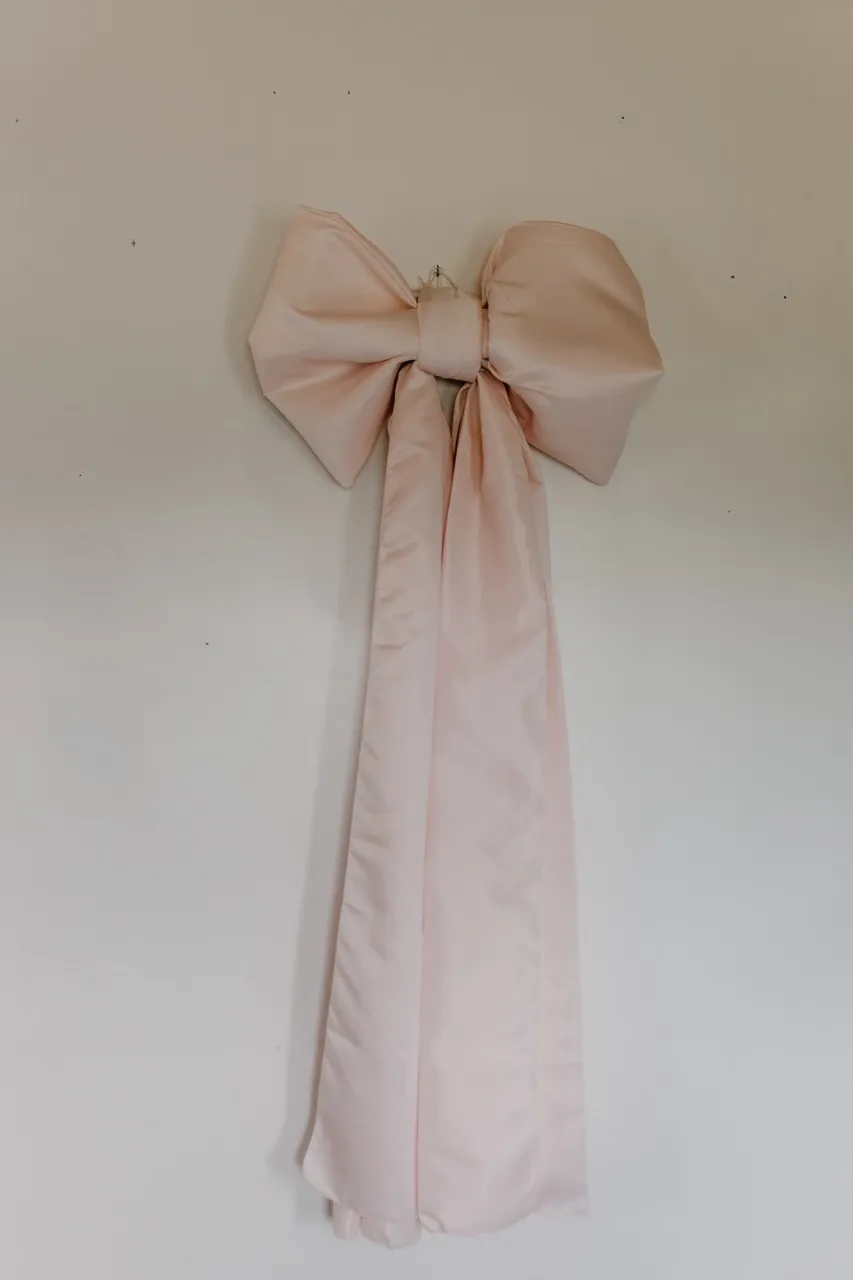 Giant Bows
