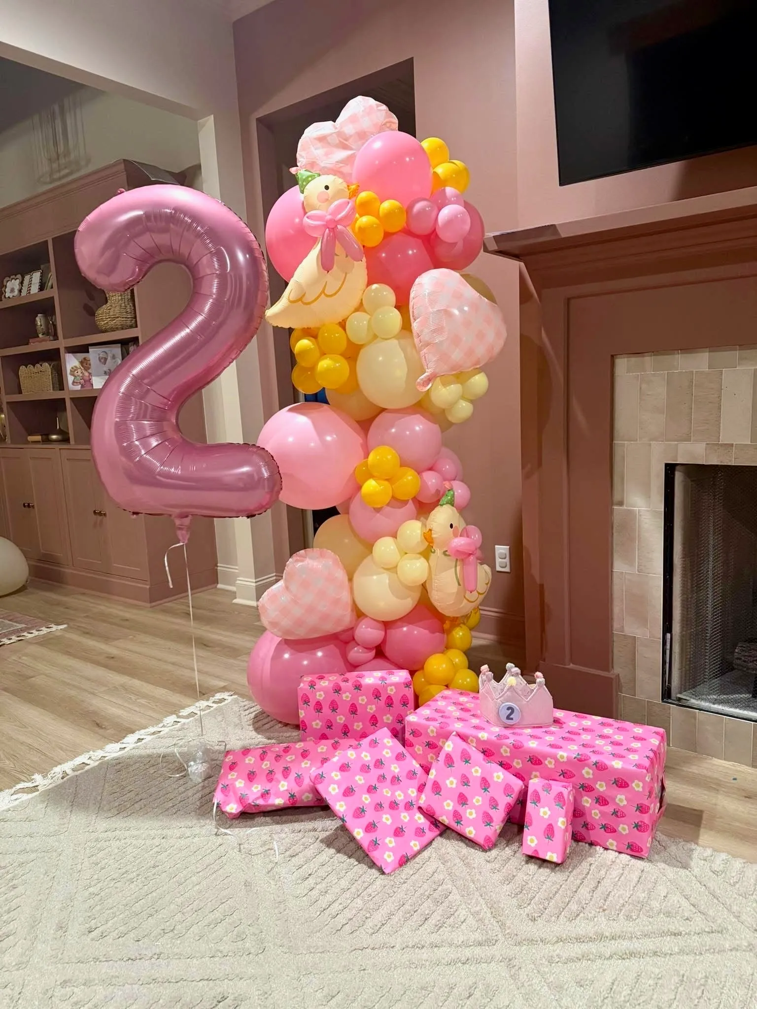 Grab & Go Balloon Garland $17/ft