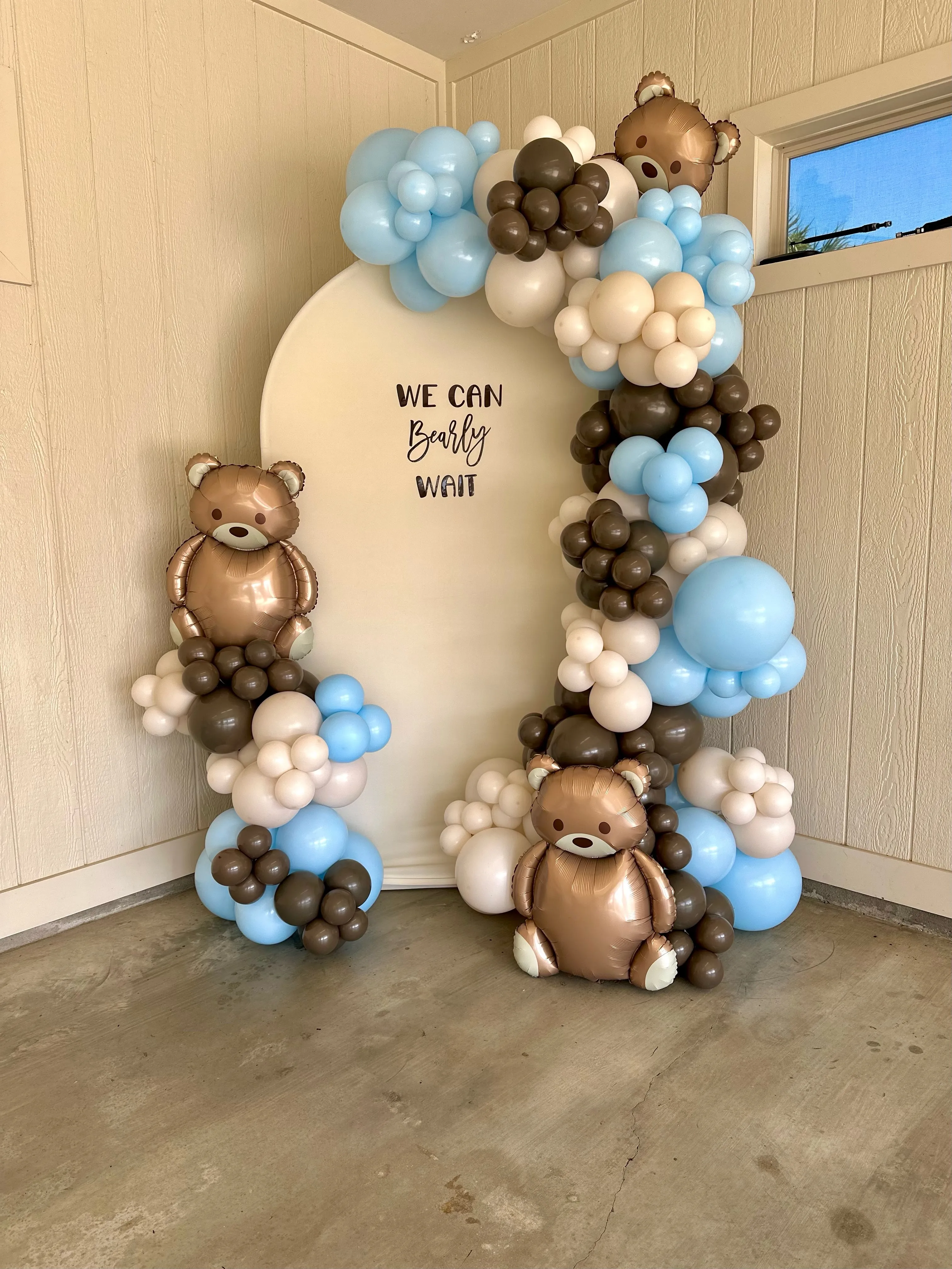 One Panel Backdrop with Balloon Art