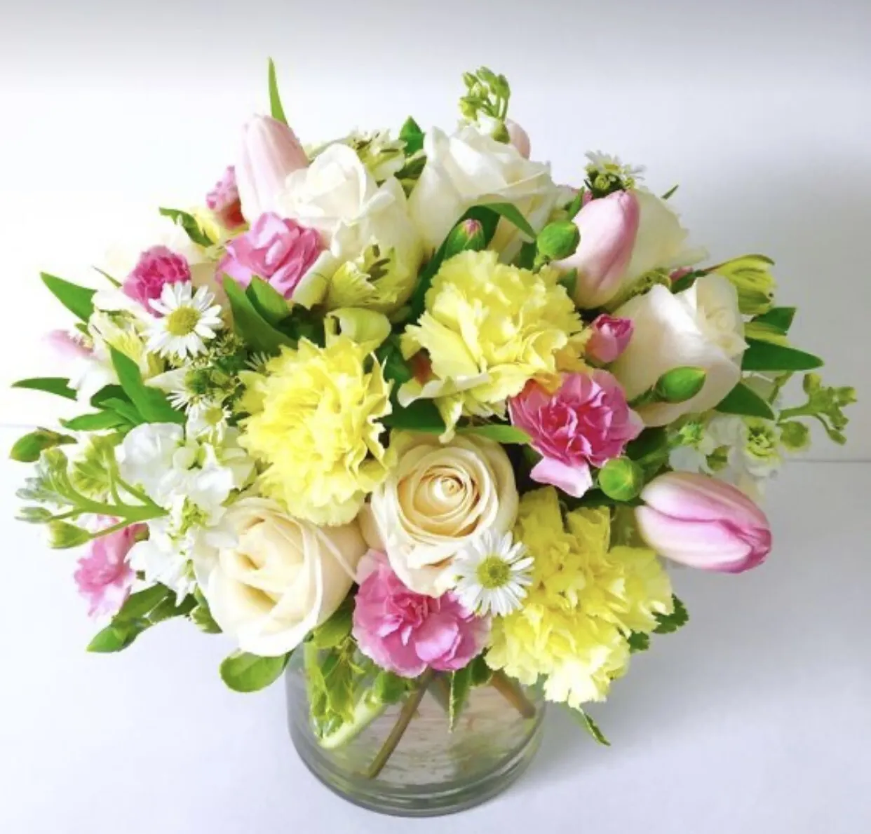 Medium Floral Rentals