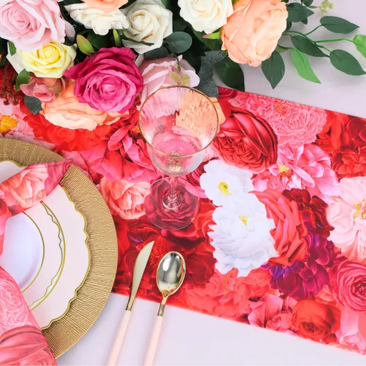 Floral Peony Roses Table Runner - Fuchsia