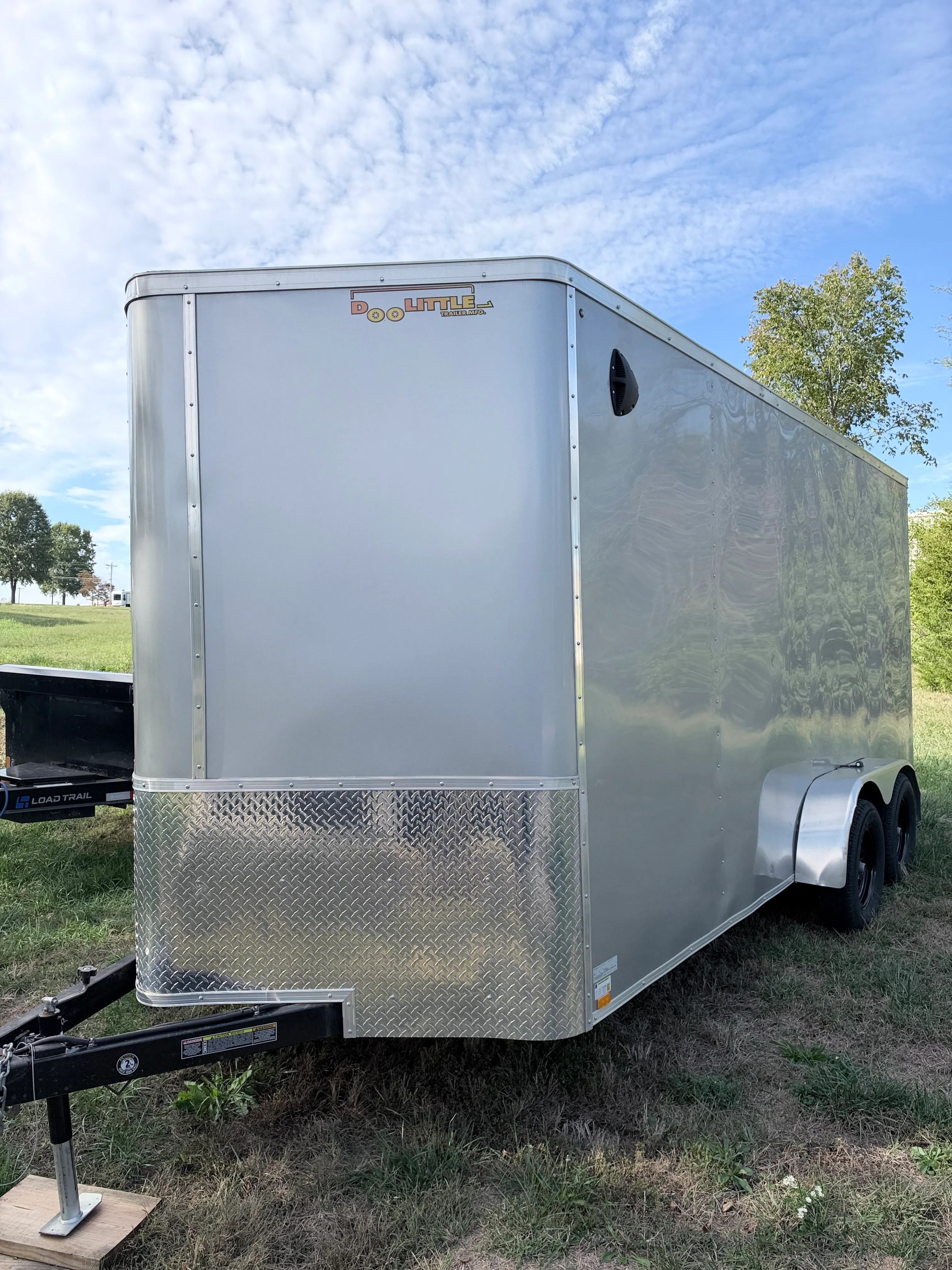 16Ft x 77in  V-Nose enclosed cargo trailer.