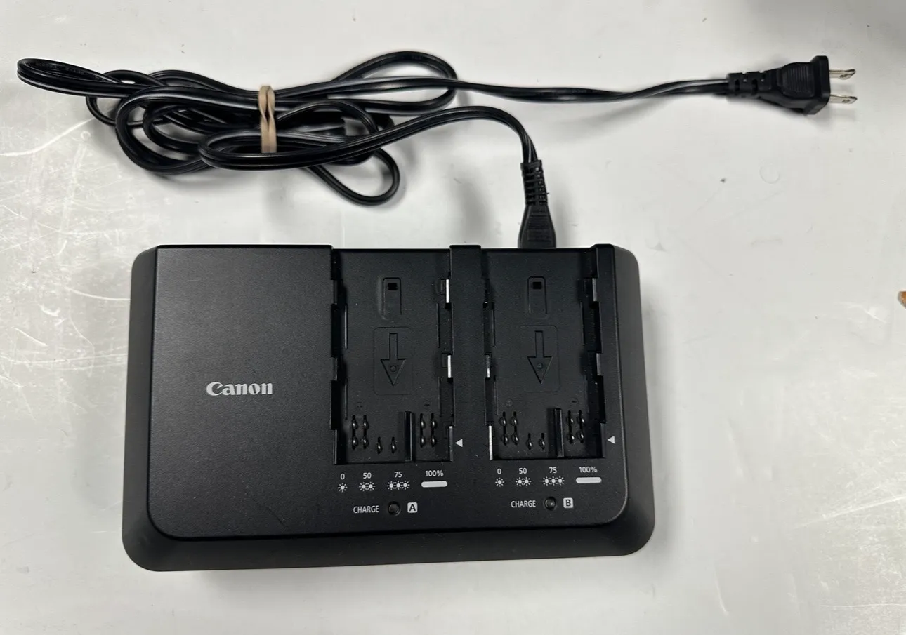 Canon Dual Battery Charger CG-A10