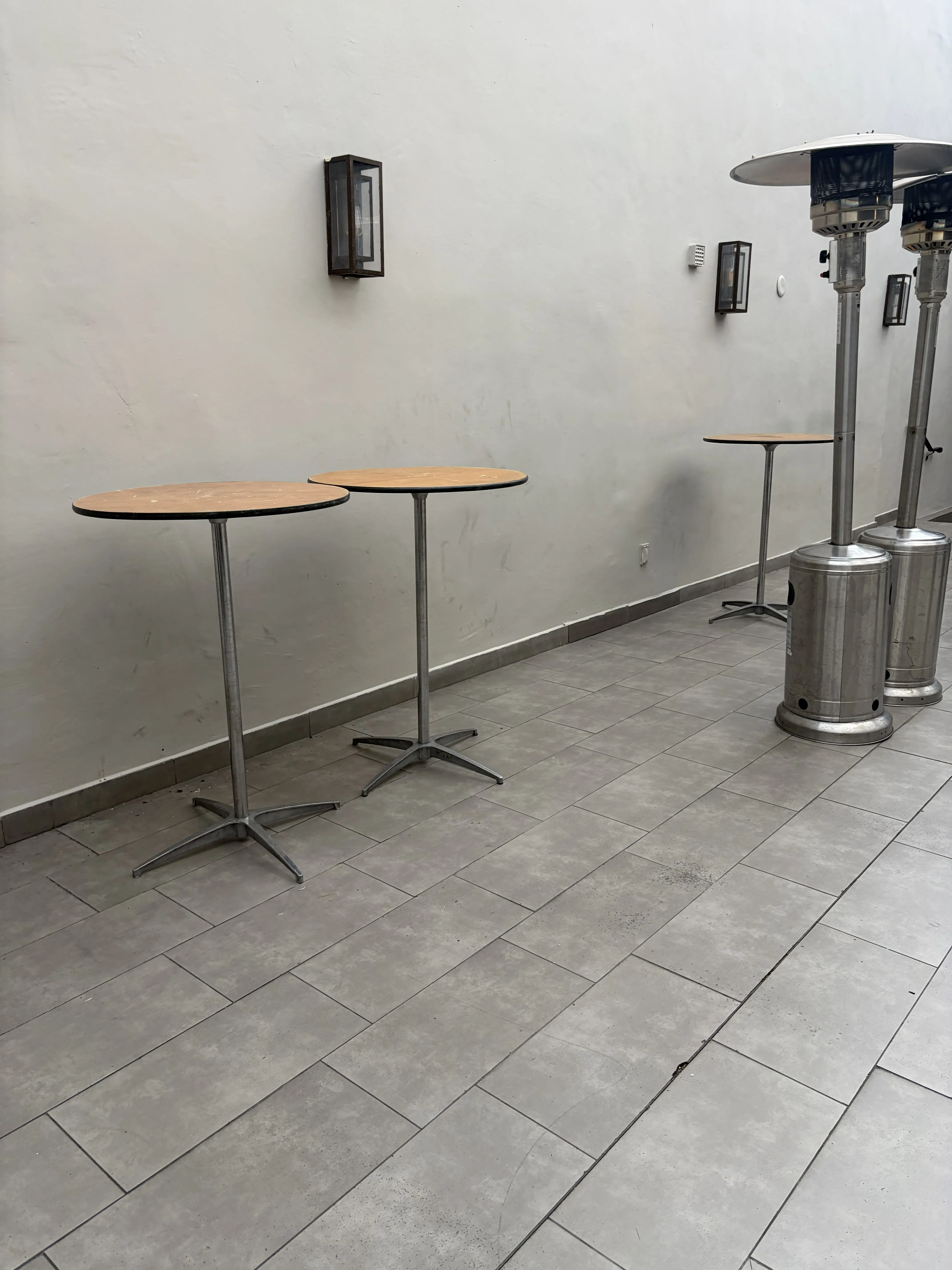 high cocktail table