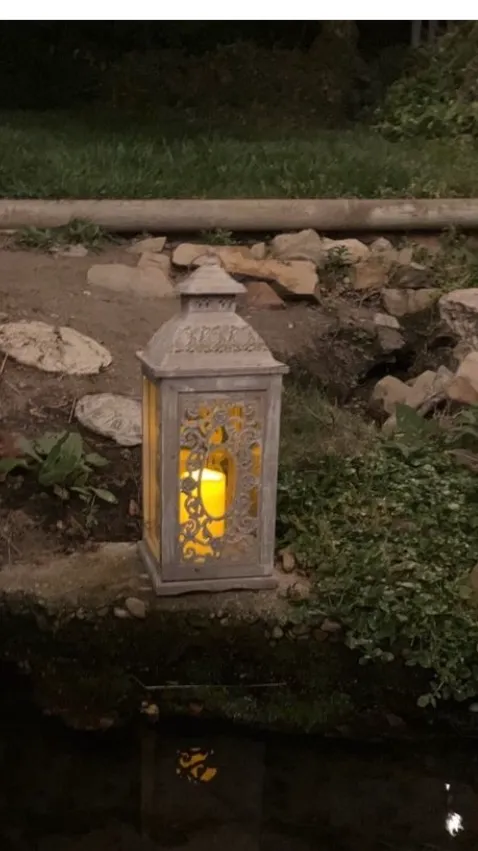 Candle holder