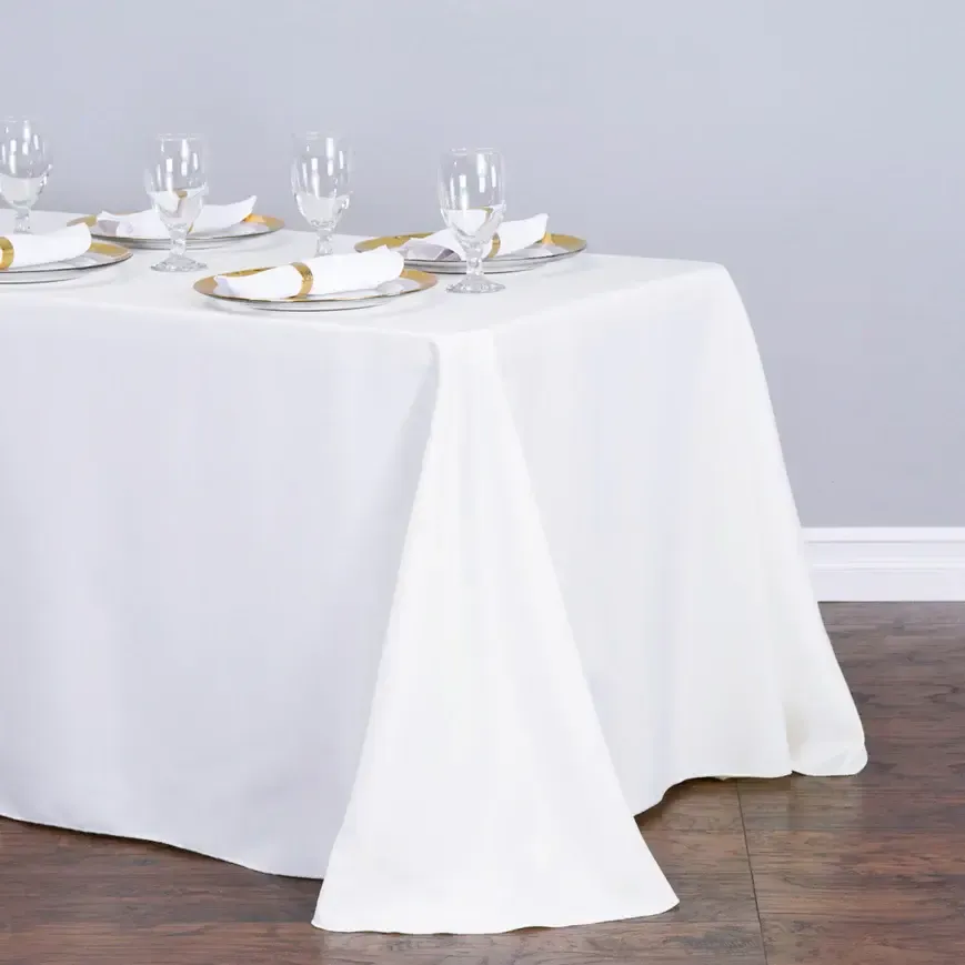 Tablecloth/Linen - Rectangular - White - 90 in x 132 in