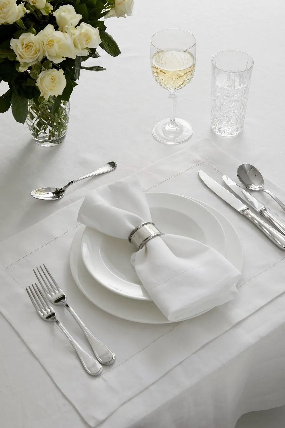 Linen - Table Cloths and Napkins