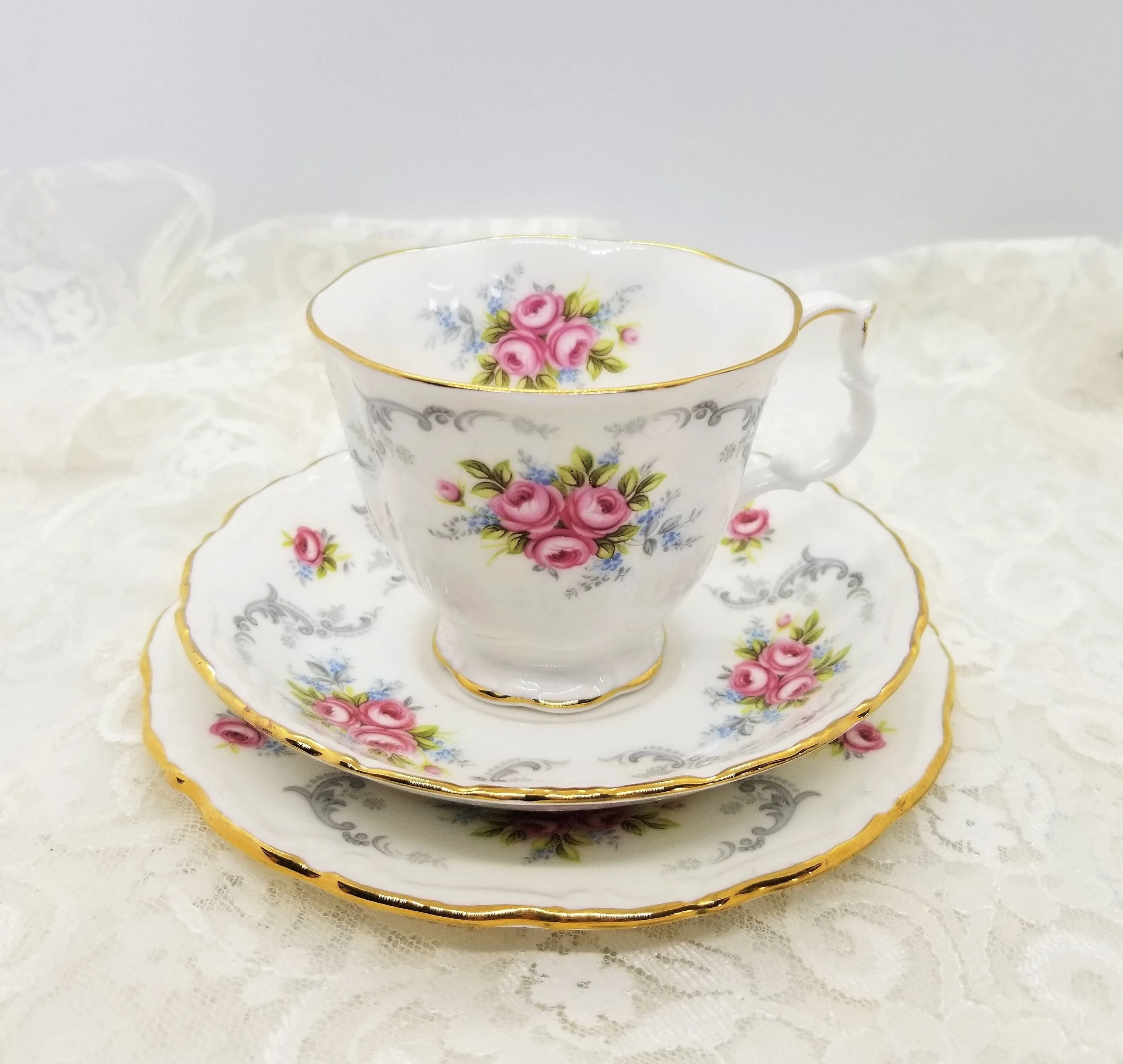 Trio - Teacup, Saucer and Plate