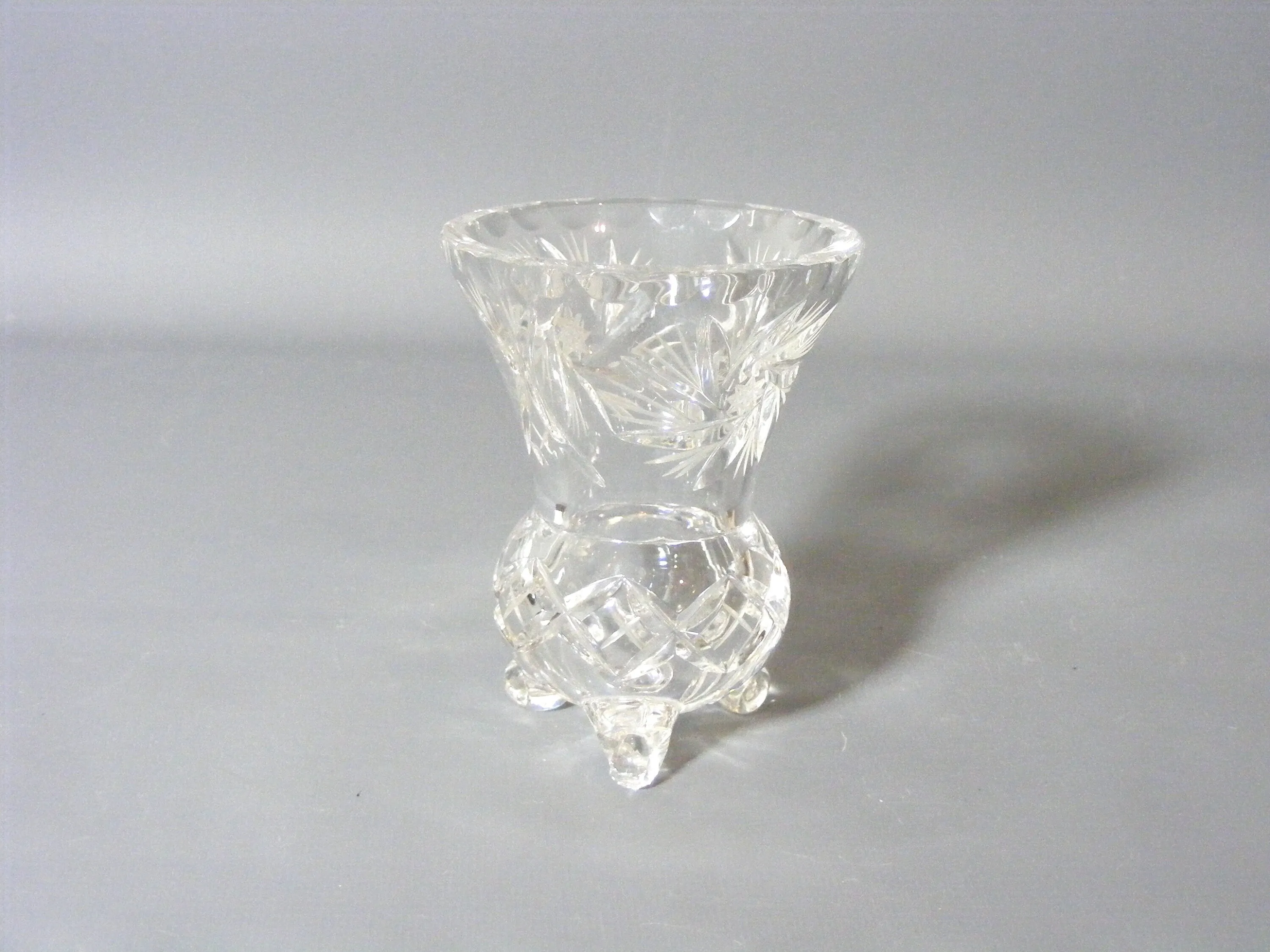 Small crystal cut vase - posy