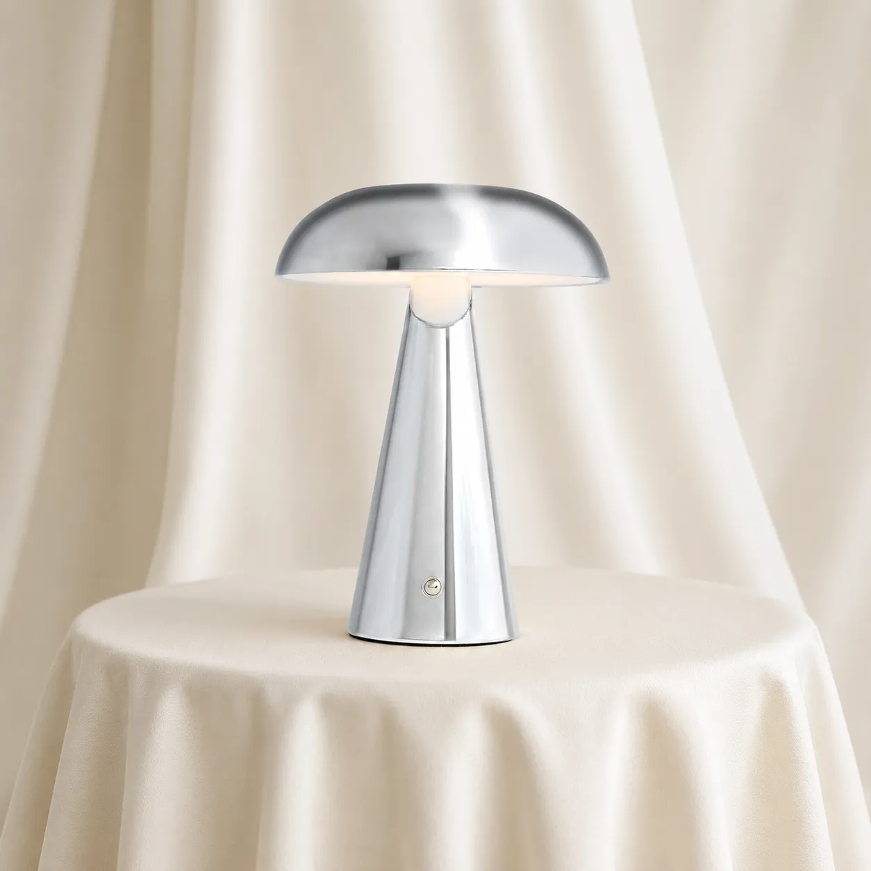 The Aurelia Glow — Table Led Lamp