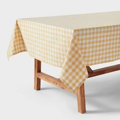 Gingham Table Cloth 