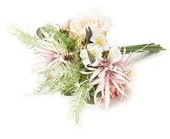 Adina Bunch Natural Flowers