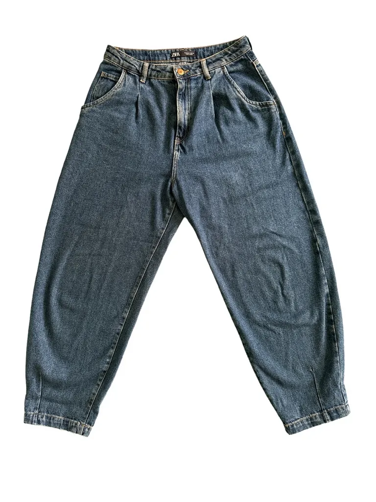 Tmavě modré džíny