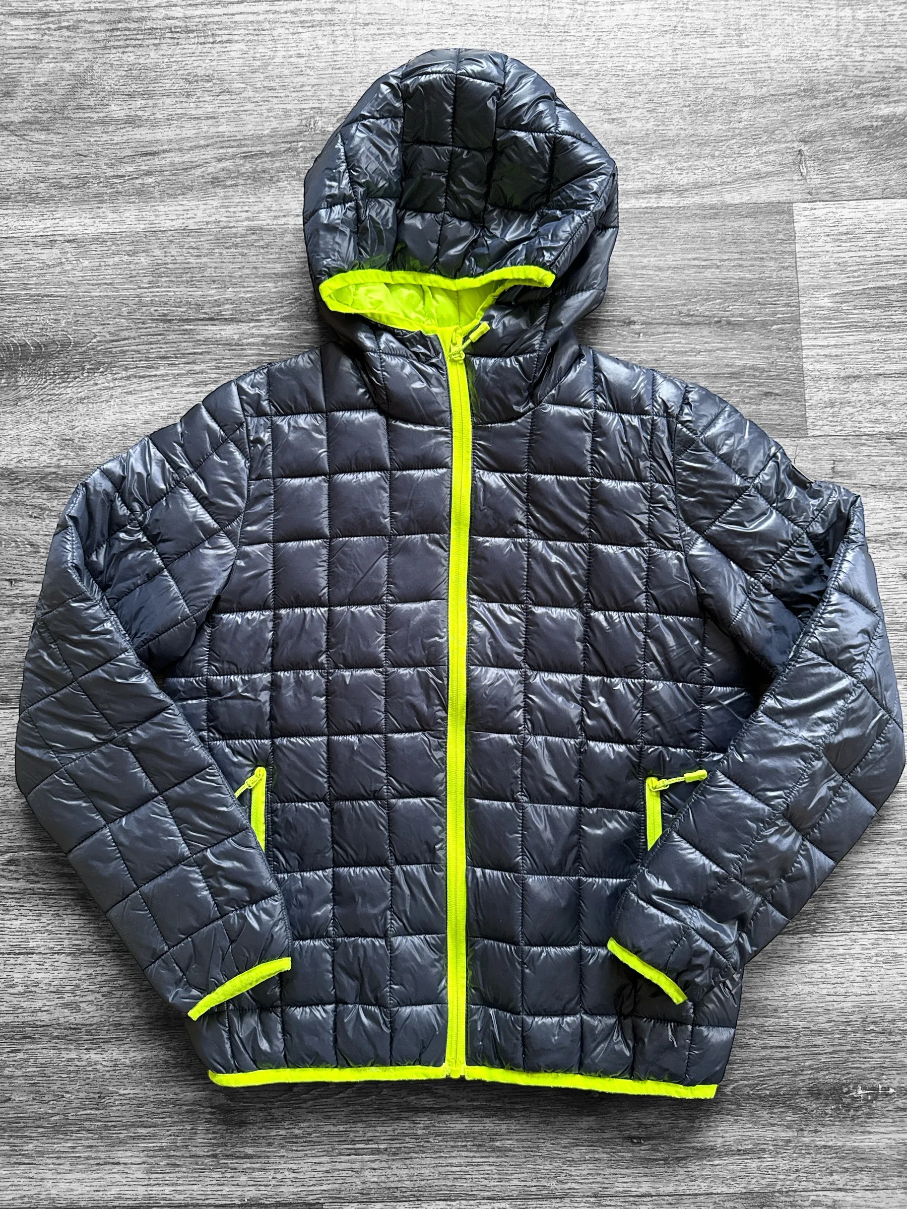 Sportovní prošívaná bunda