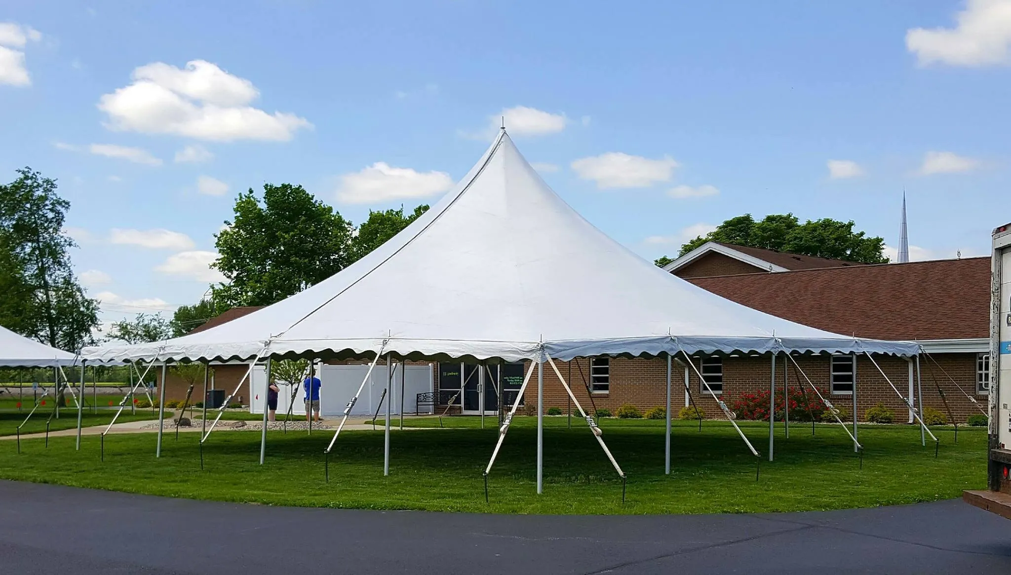 40'×40' Pole Tent
