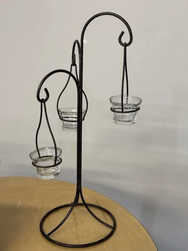 Tabletop Hanging votive/tealight Holder (brown, 18inches tall)