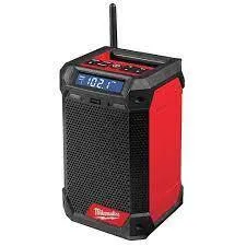 Milwaukee 2951-20 Radio + Charger