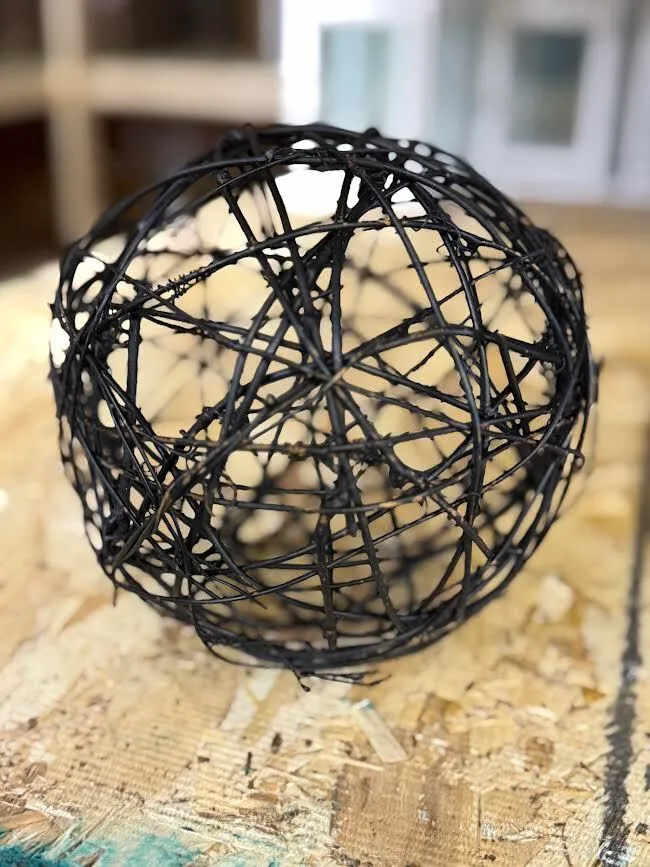 Round Wooden Twig Balls (6 inches)