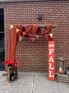 Wooden Arch Backdrop (square)
