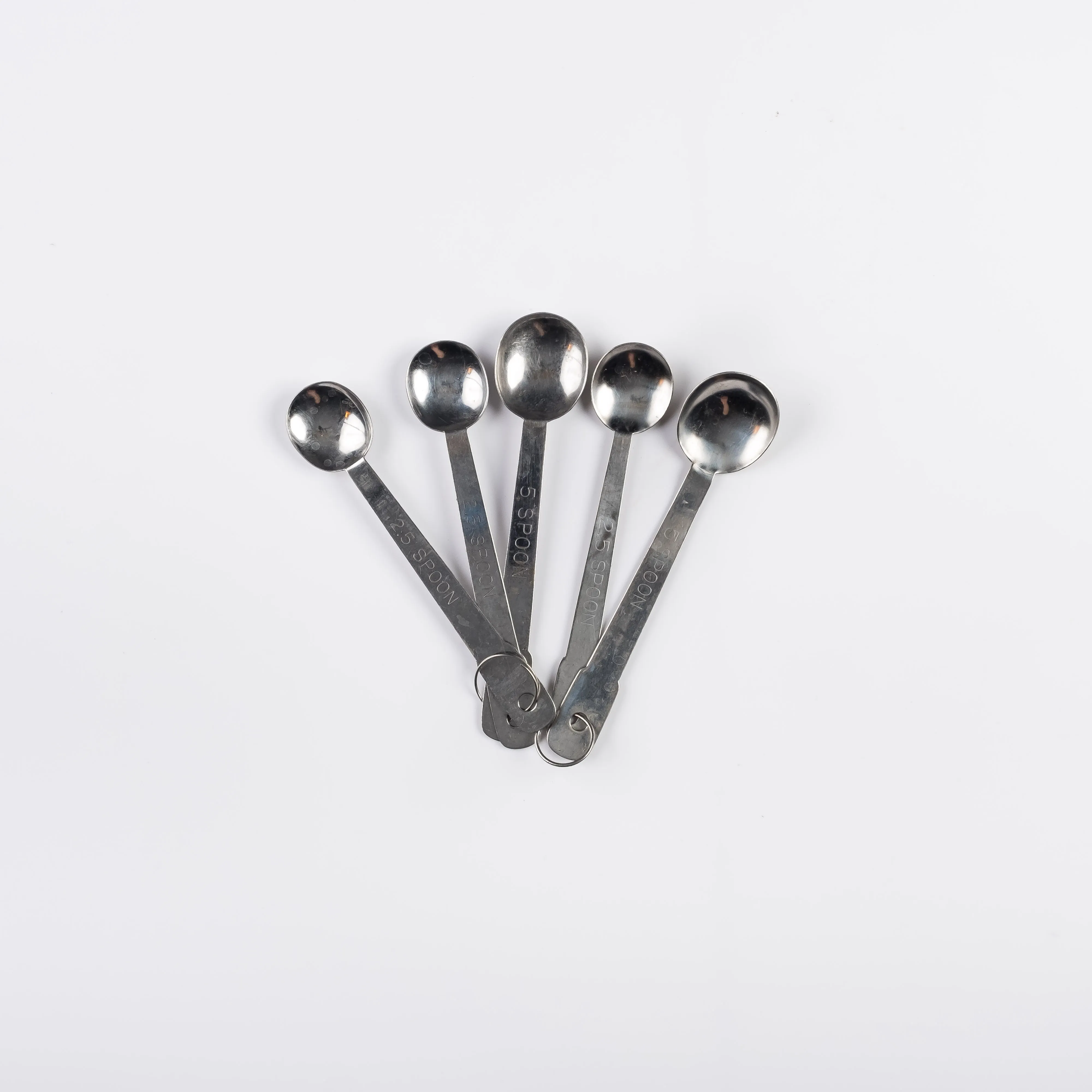 UT21-0129 - Silver Metal Measuring spoons