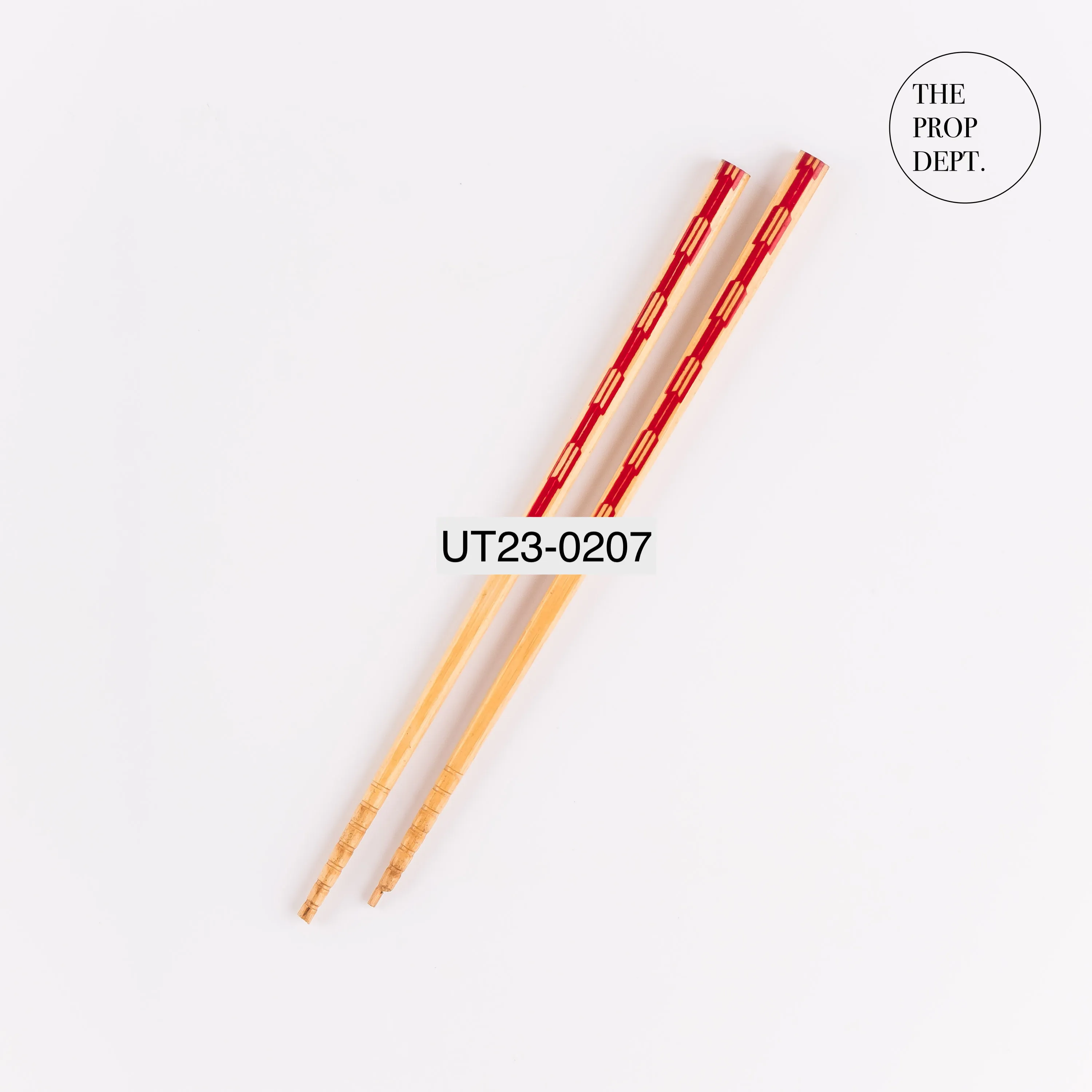 UT23-0207 - Red Brown Wood Chopsticks - 7.5" (L)