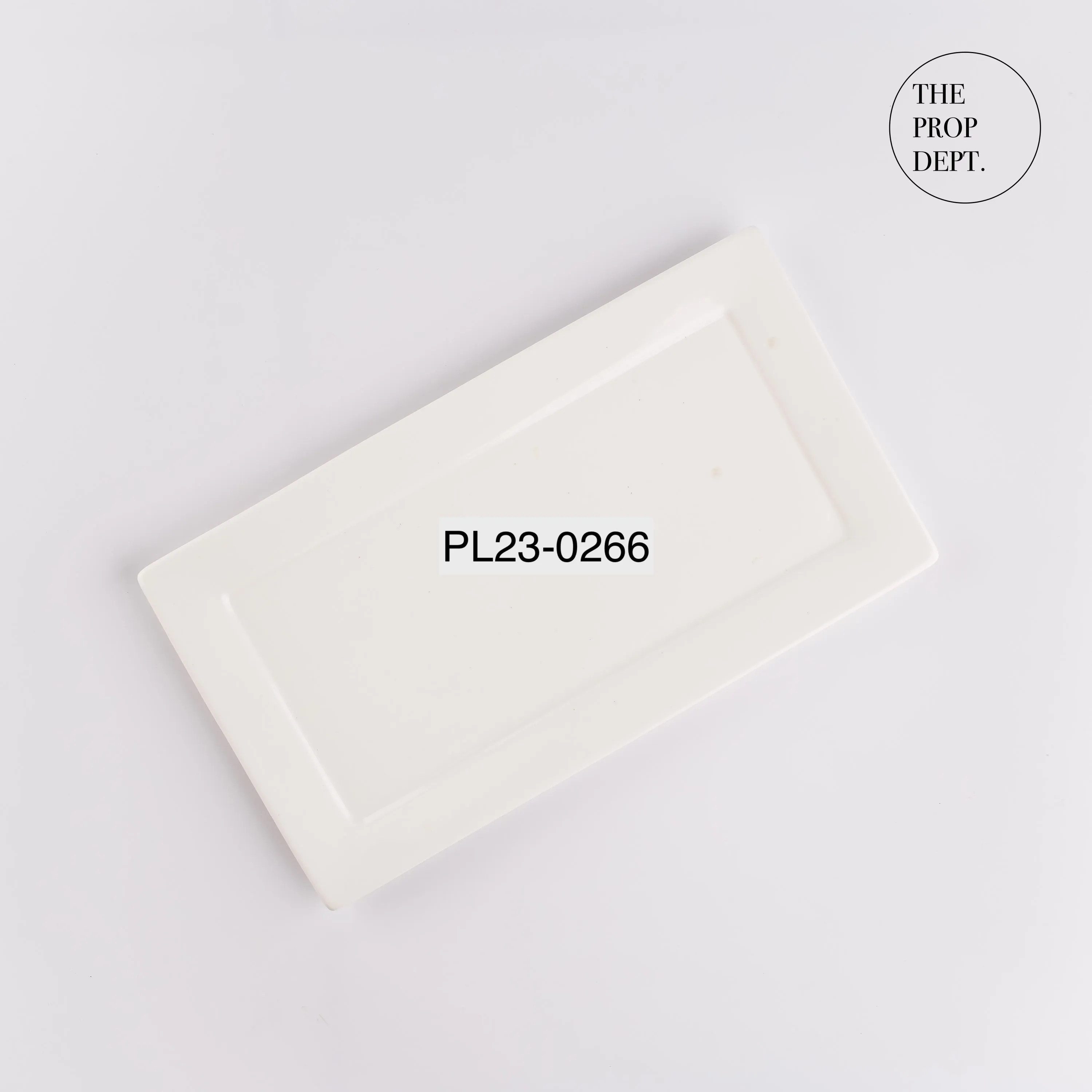 PL23-0266 - White Ceramic Platter - 14" 7.5" 0.5" (LWH)