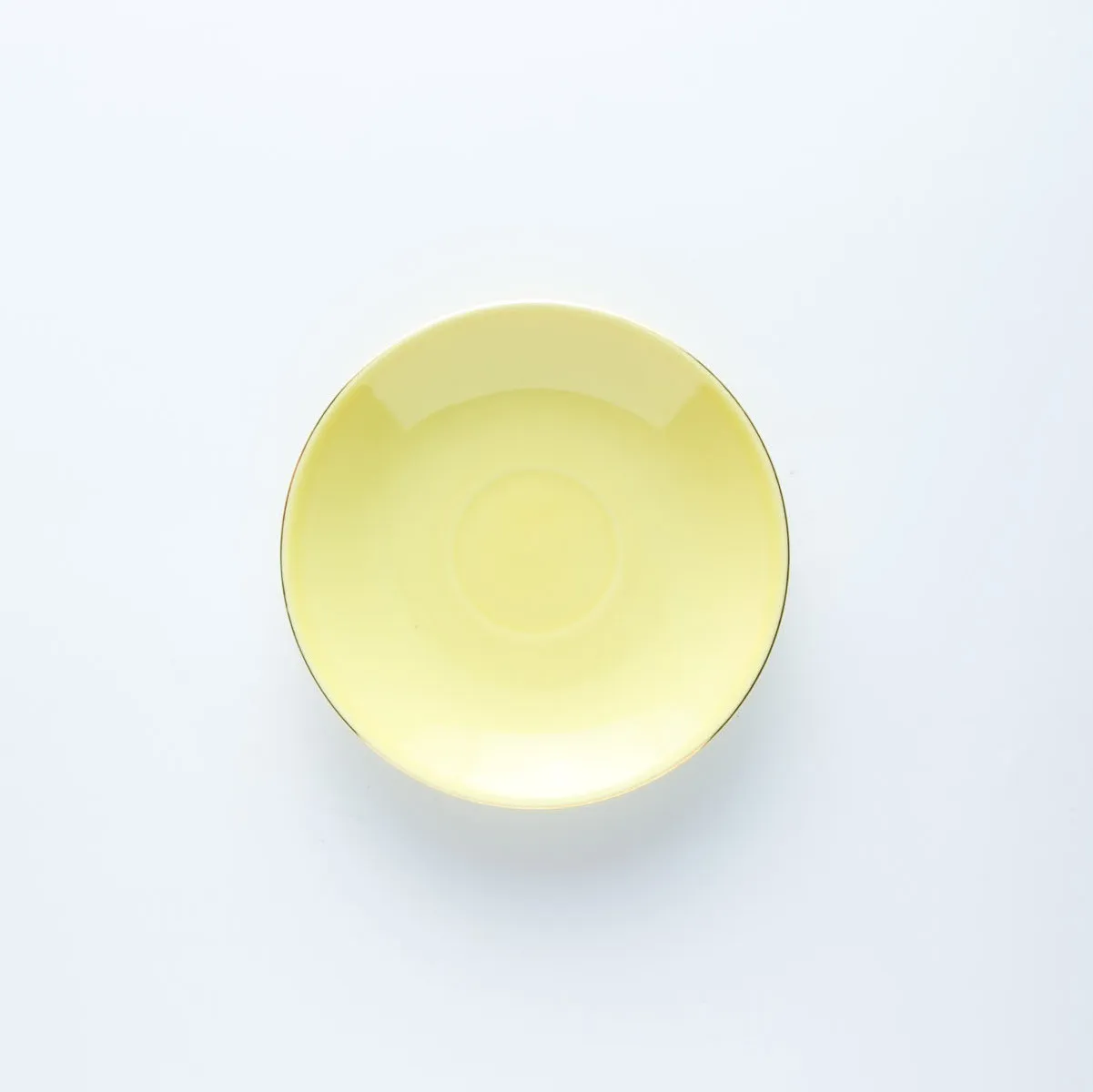 PL20-0085 - Yellow Ceramic Plate - 5.5" (D)