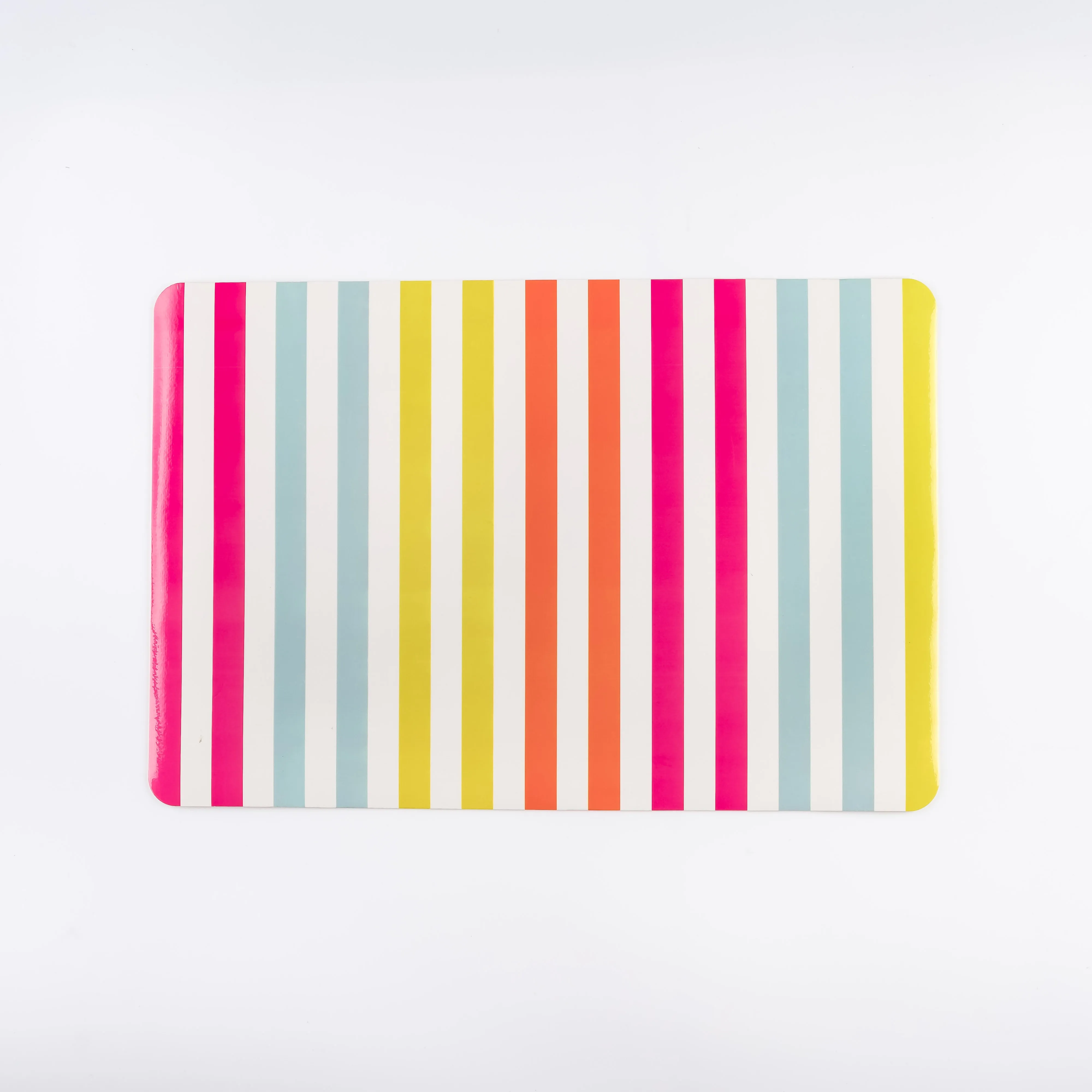 PM21-0076 - White Pink Plastic Placemat - 17" 11.25" (LW)