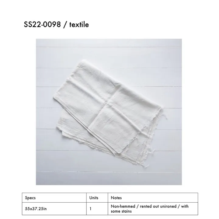 SS22-0098 - White Fabric Surface - 55" 37.25" (LW)