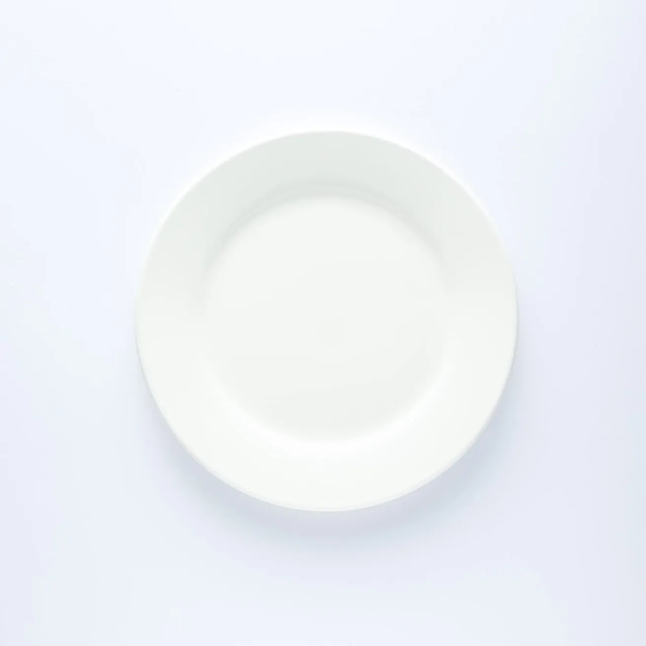 PL20-0114 - White Ceramic Plate - 8" (D)