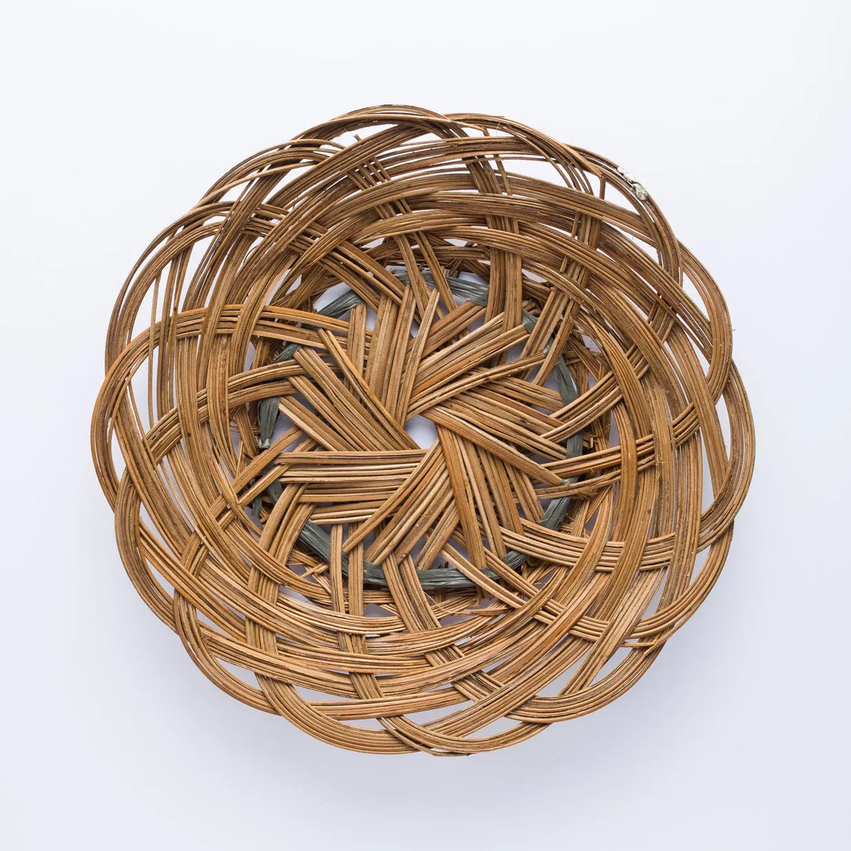 WW20-0015 - Brown Fiber Wooden Wares - 10.5" (D)