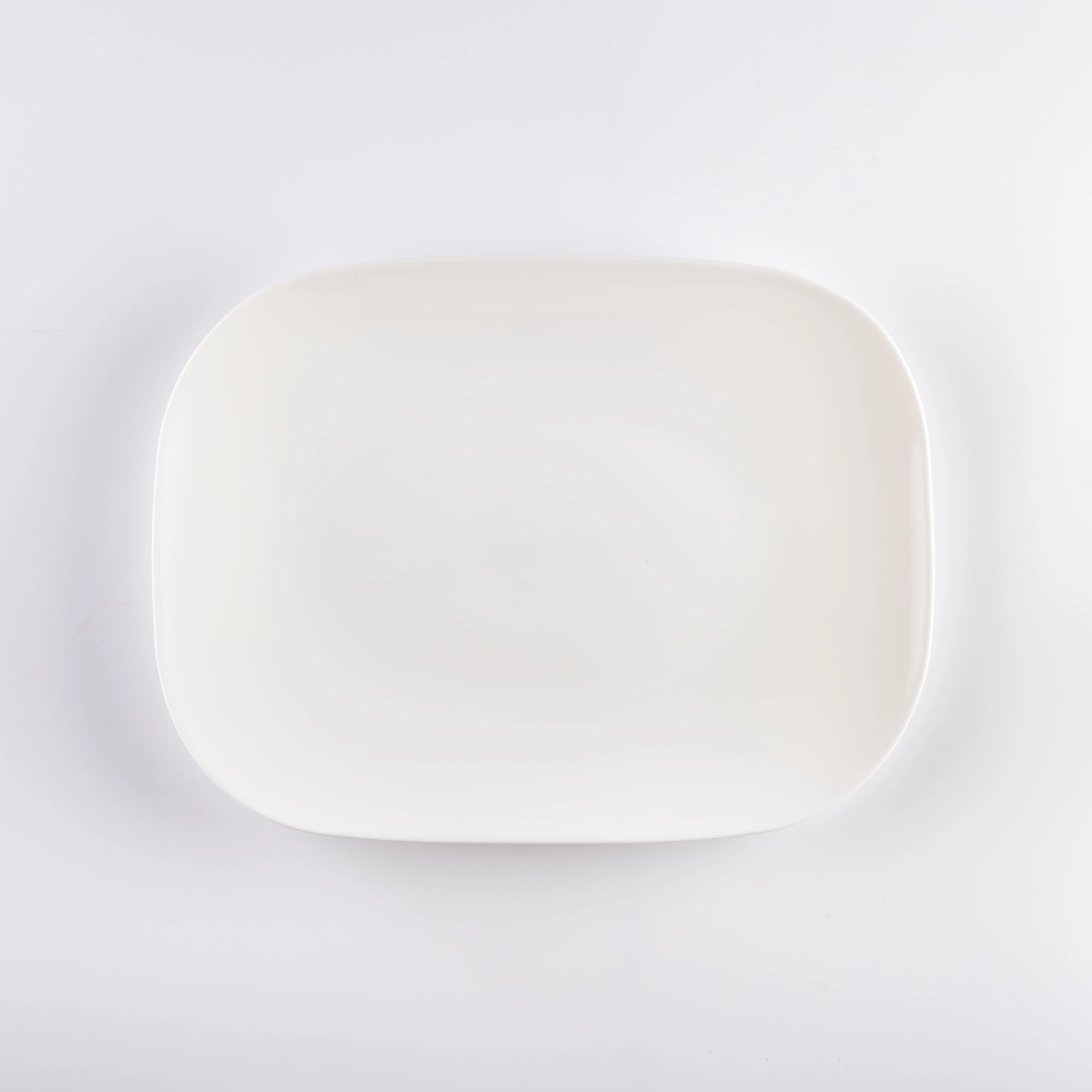PL21-0172 - White Ceramic Plate - 12" 9" (LW)