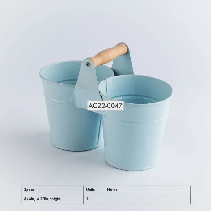 AC22-0047 - Blue Metal Bucket - 8" 4" 4.25" (LWH)