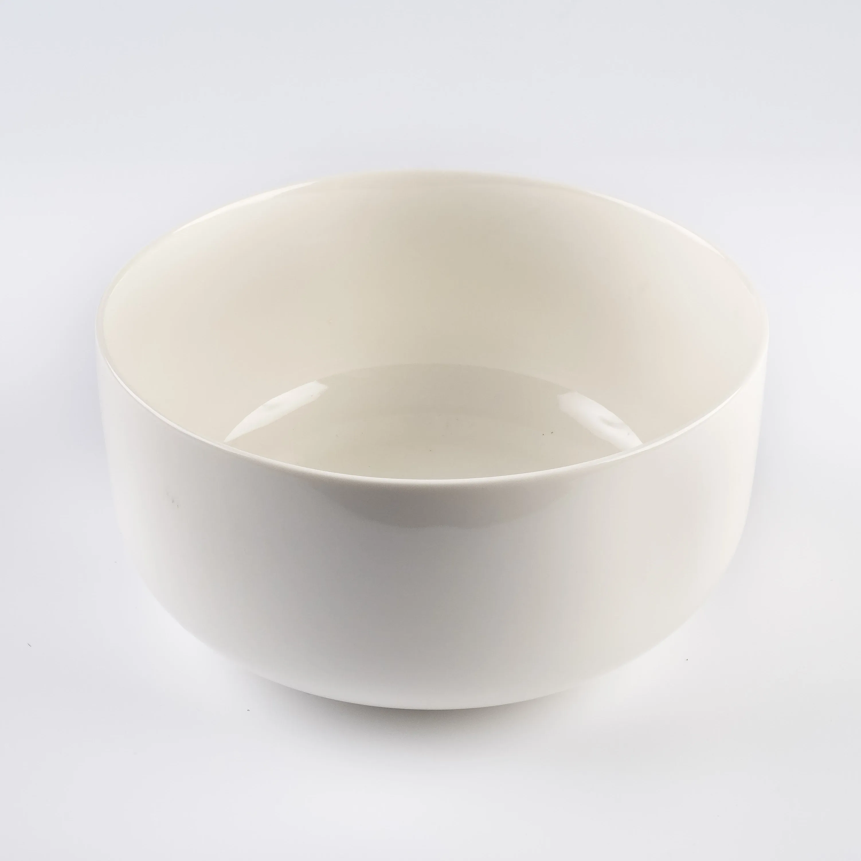 BW21-0419 - White Ceramic Ulam Bowl - 9" 4.5" (DH)
