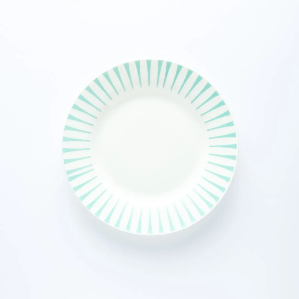 PL20-0023 - Blue White Ceramic Plate - 7.5" (D)