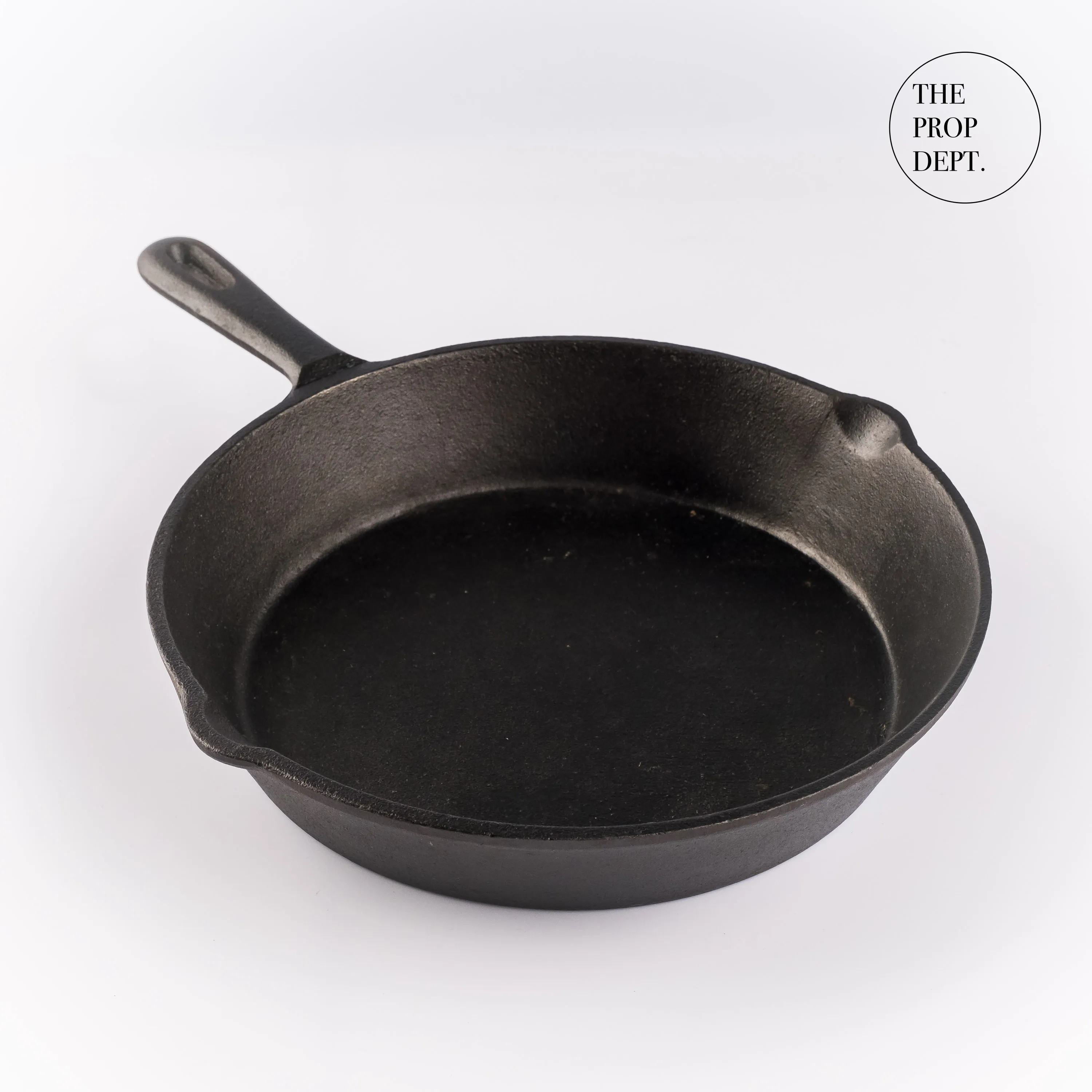 PP23-0026 - Black Cast Iron Pot - 10" 2" (DH)