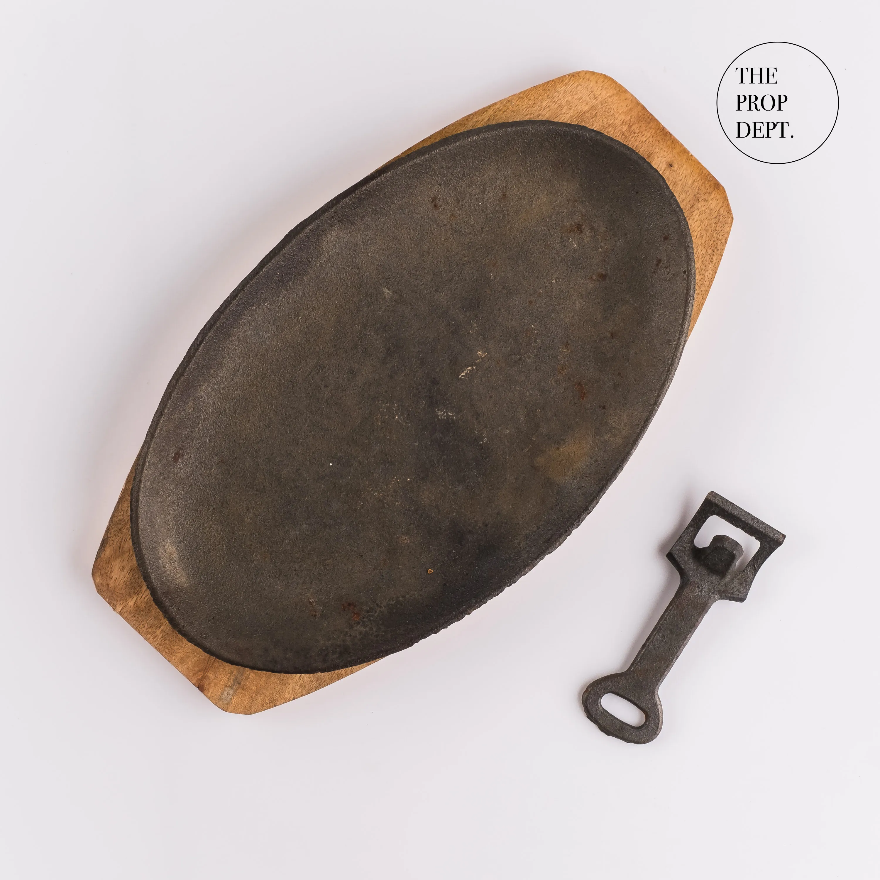 PP23-0030 - Grey Cast Iron Sizzling Plate - 10.5" 1.25" (DH)