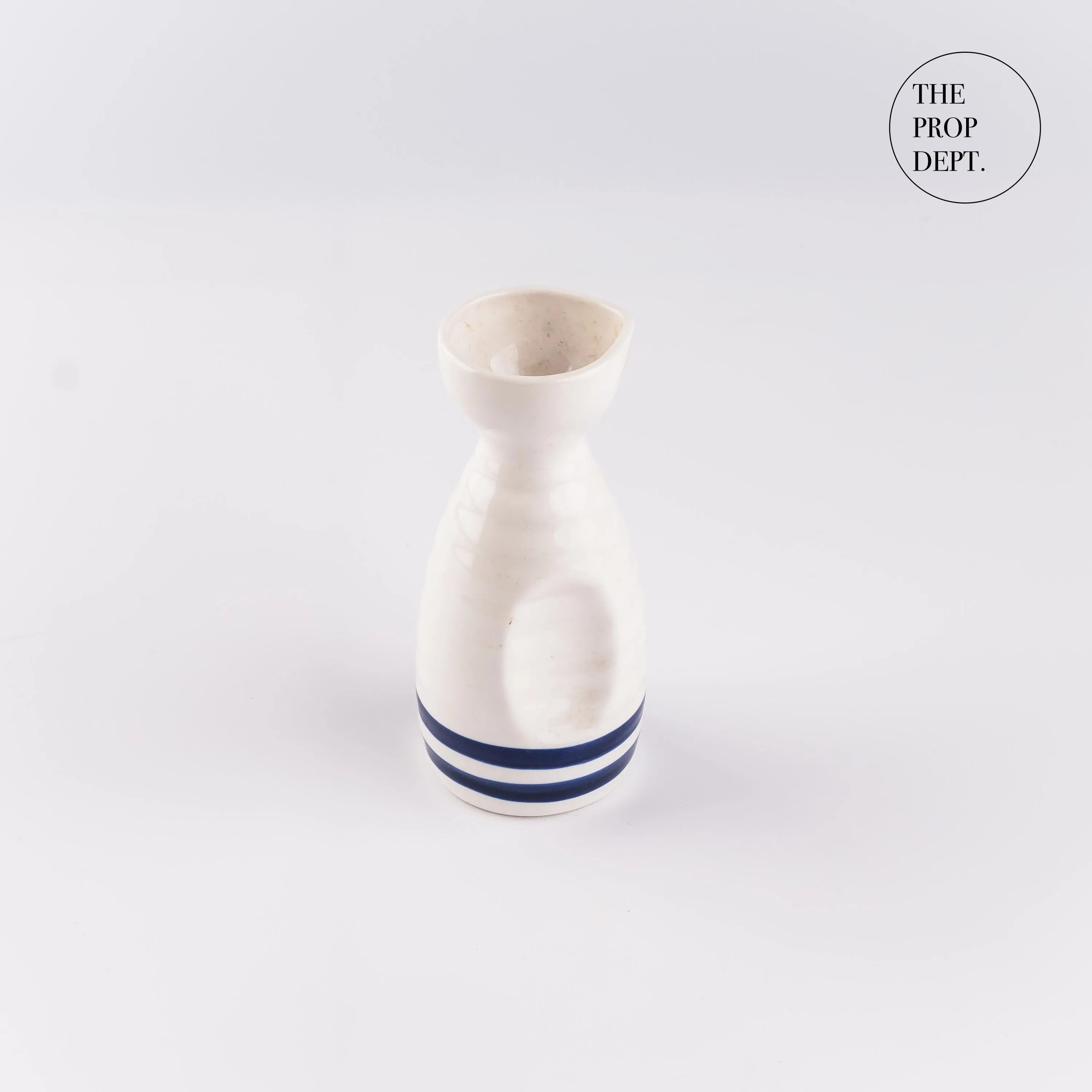 AC23-0102 - Blue White Ceramic Accessory - 2" 5.25" (DH)