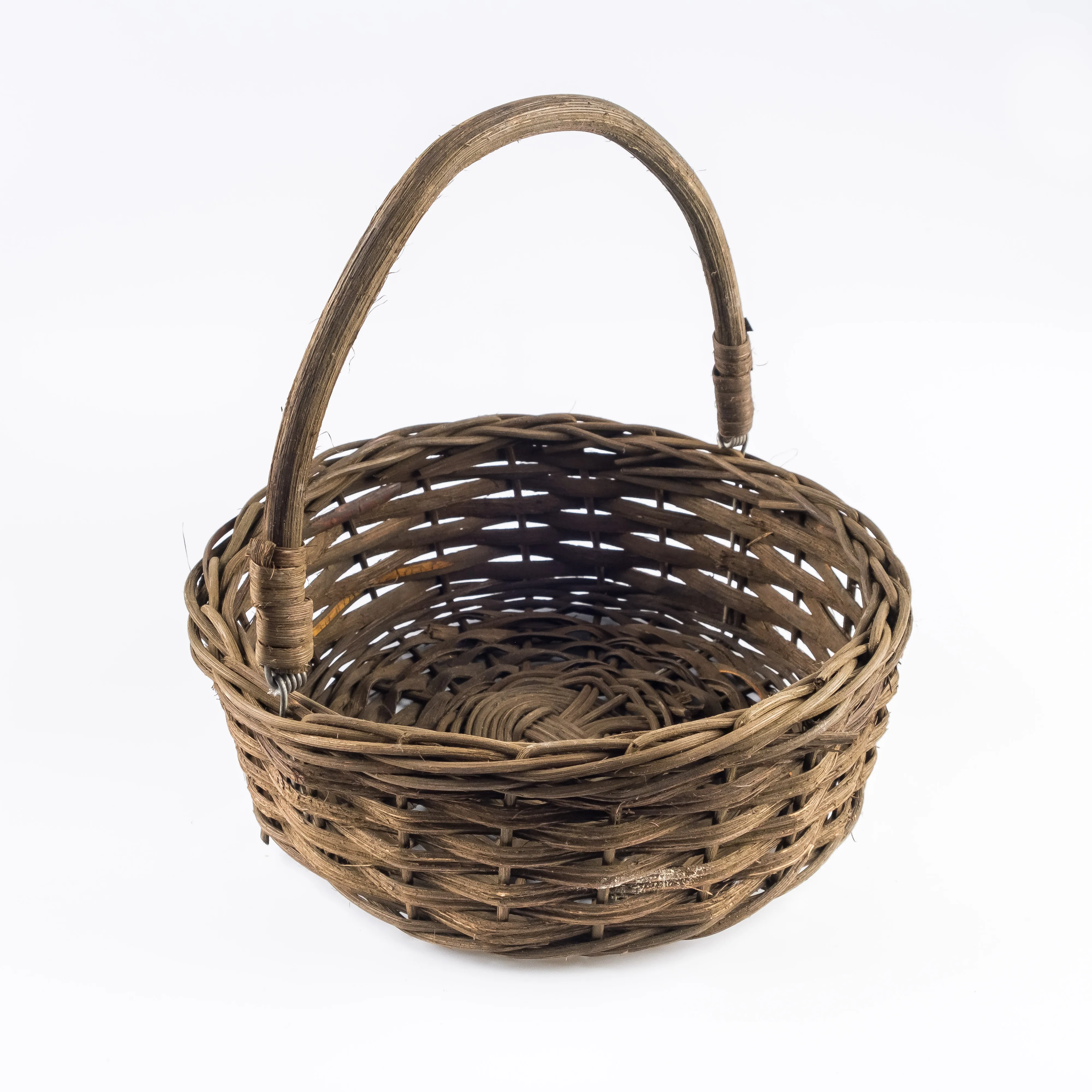 WW21-0064 - Brown Fiber Basket - 9.75" 3.75" (DH)