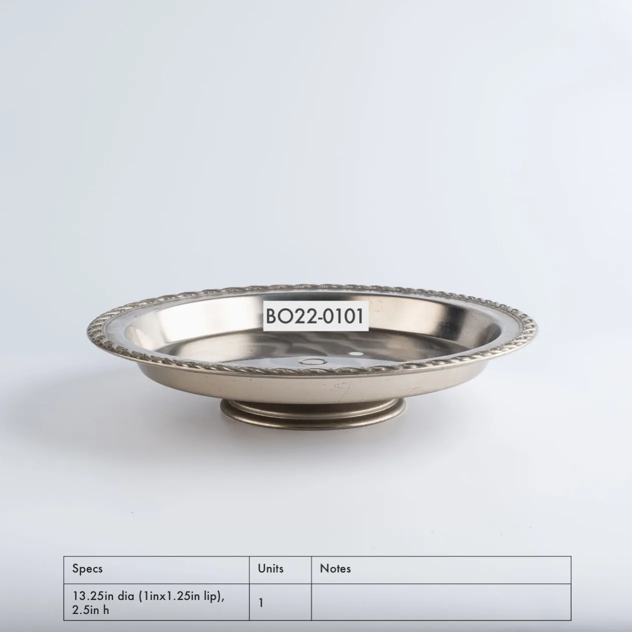 BO22-0101 - Silver Metal Cake Stand - 13.25" 2.5" (DH)