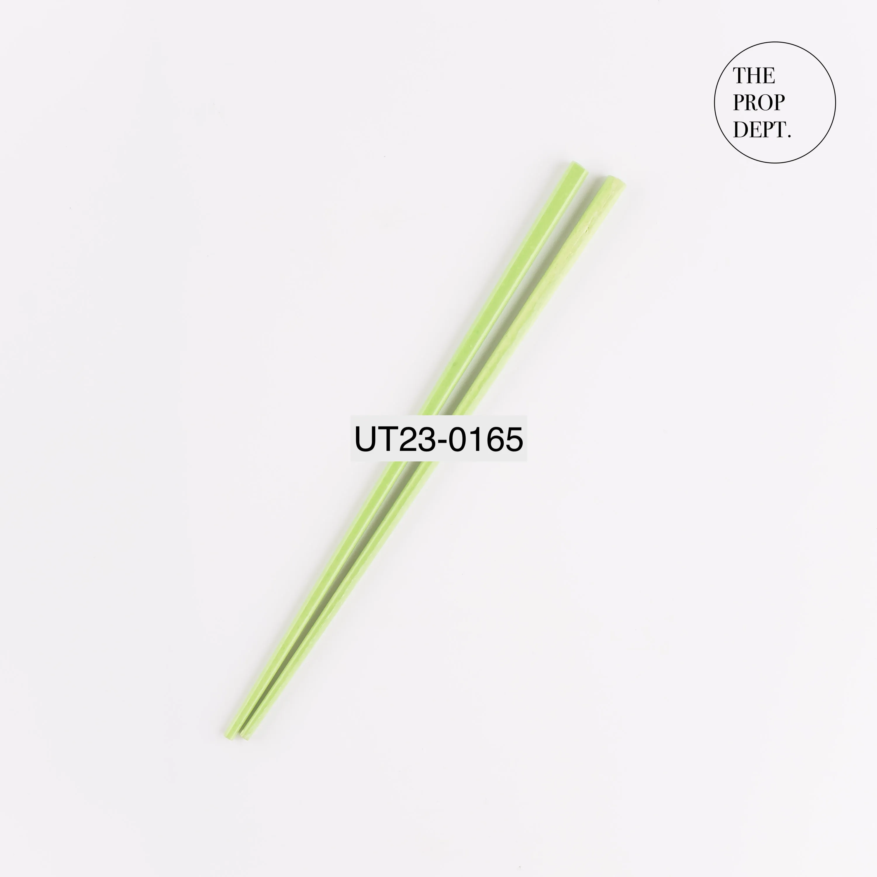 UT23-0165 - Green Plastic Chopsticks - 8.75" (L)