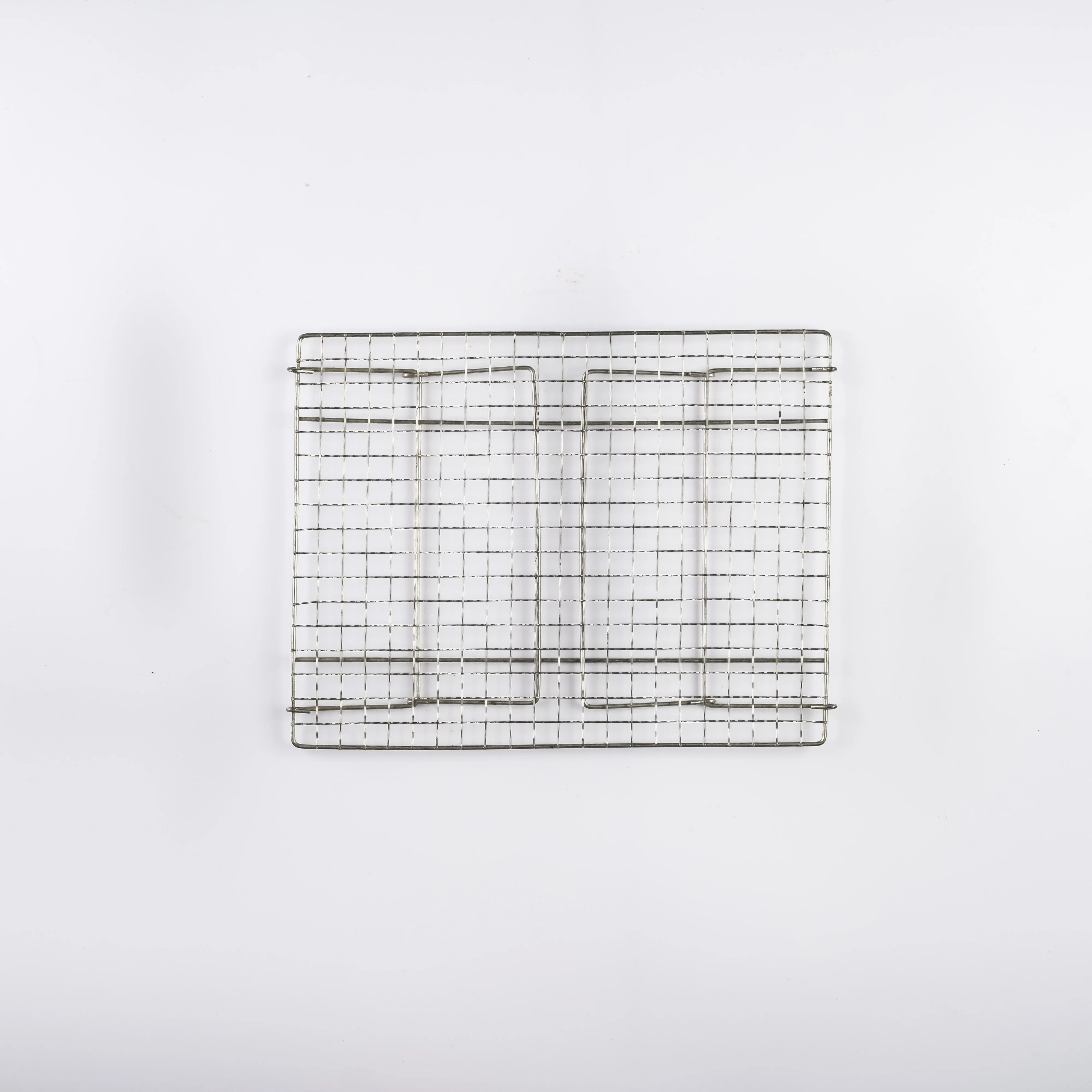 BO21-0061 - Silver Metal Wire rack - 10.75" 8.25" (LW)