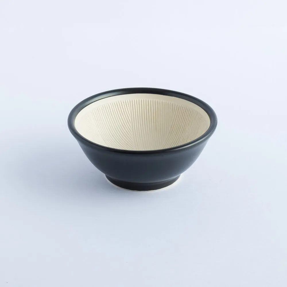 BW20-0120 - Black White Ceramic Bowl - 4.75" 2" (DH)