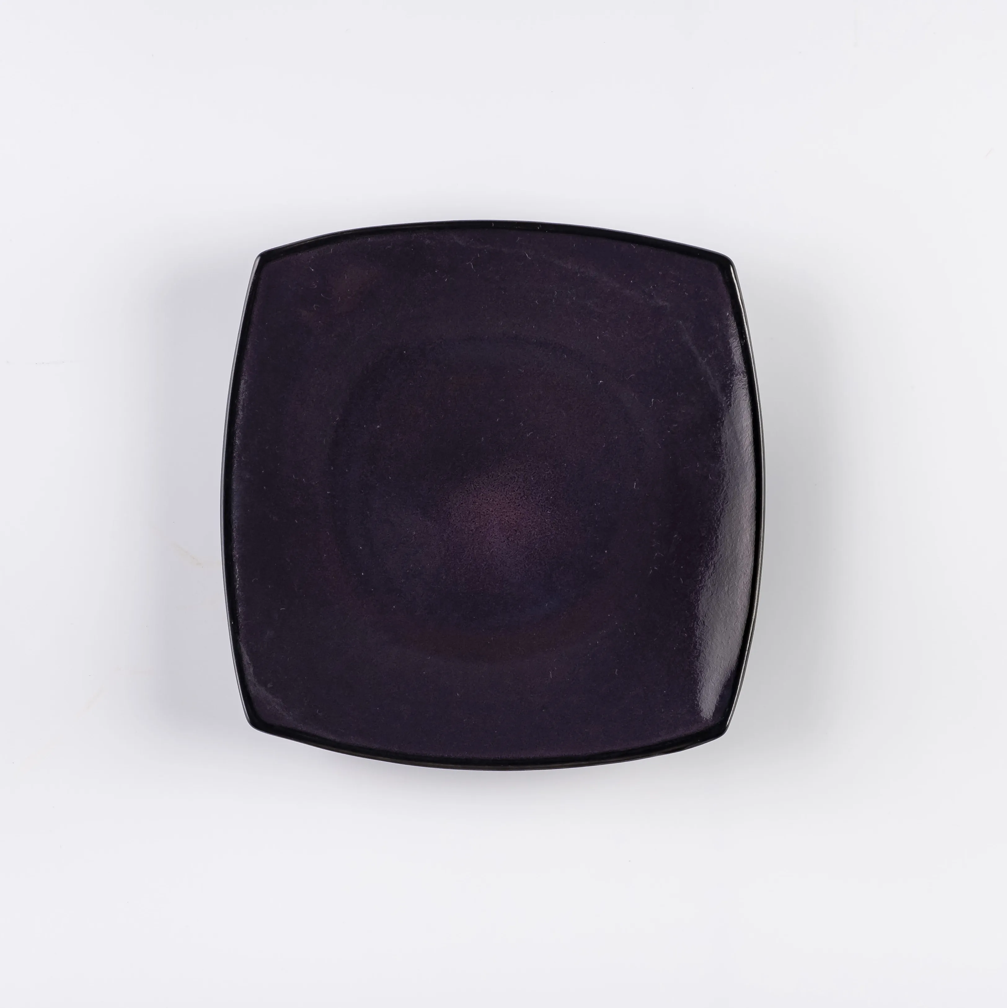 PL21-0150 - Purple Ceramic Plate - 7.25" 7.25" (LW)