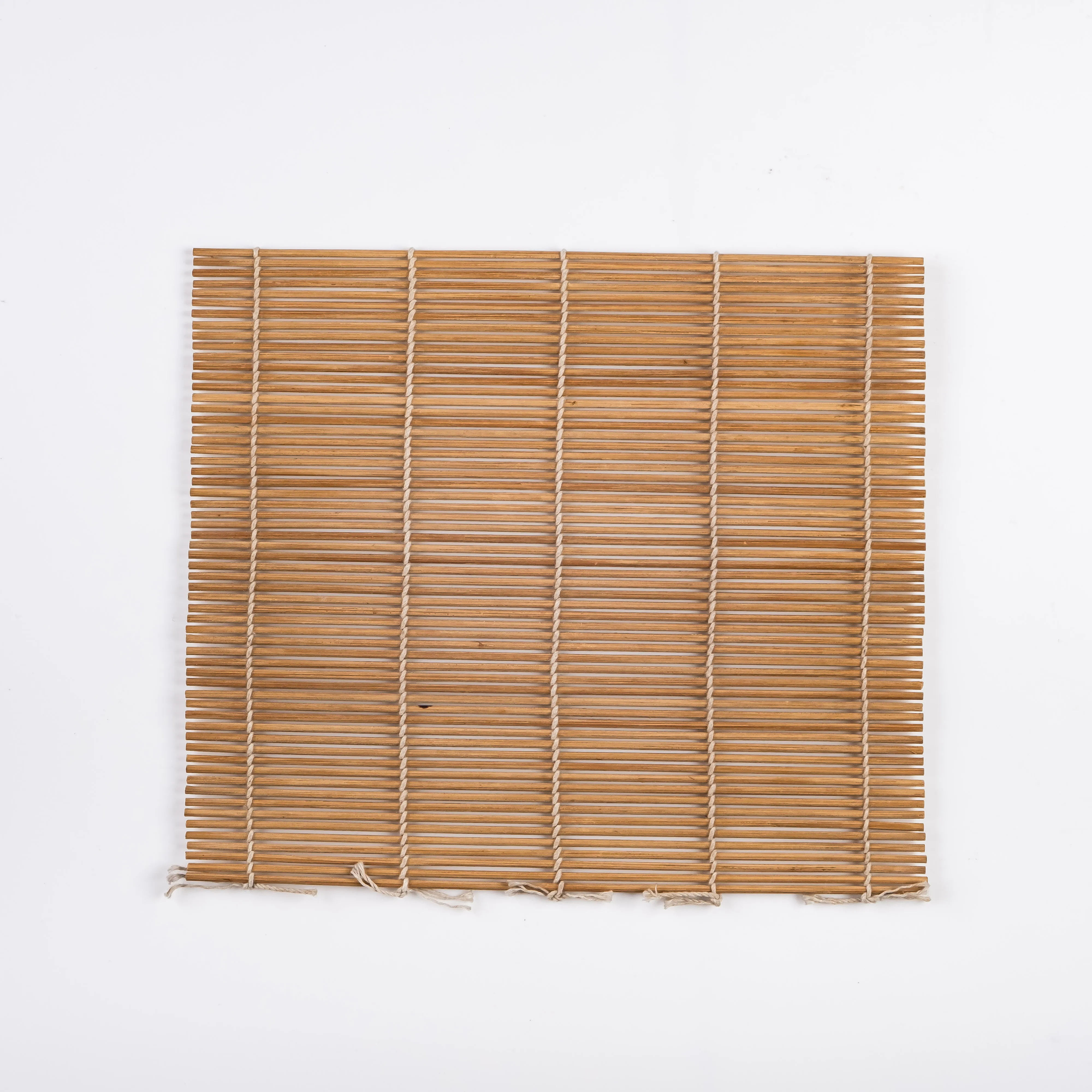 AC21-0029 - Brown Bamboo Mat - 9.5" 8.25" (LW)