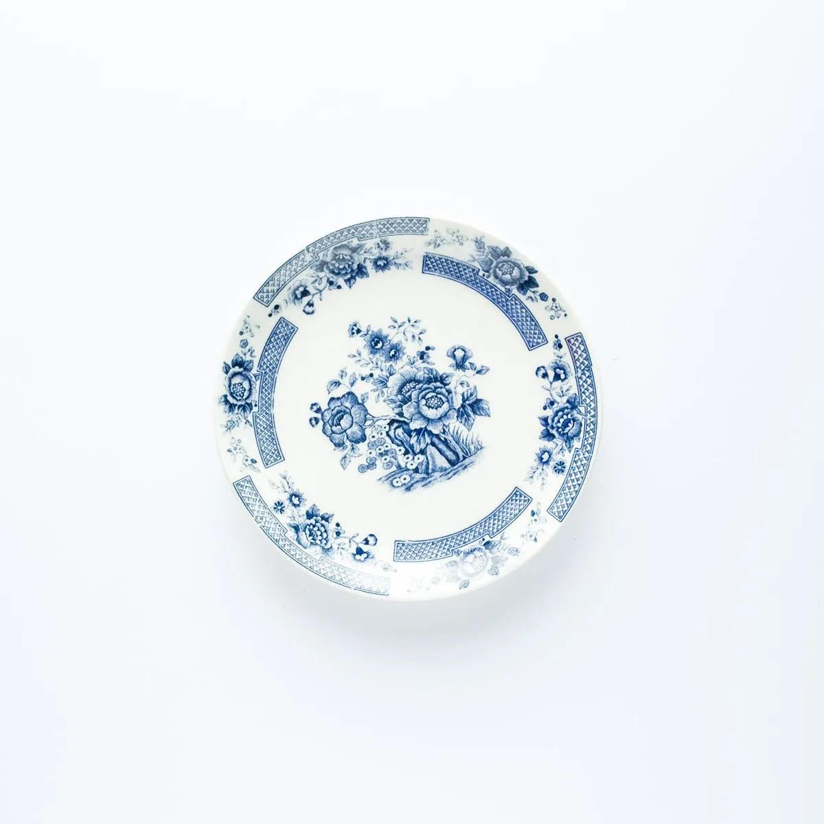 PL20-0009 - Blue White Ceramic Plate - 5.75" (D)
