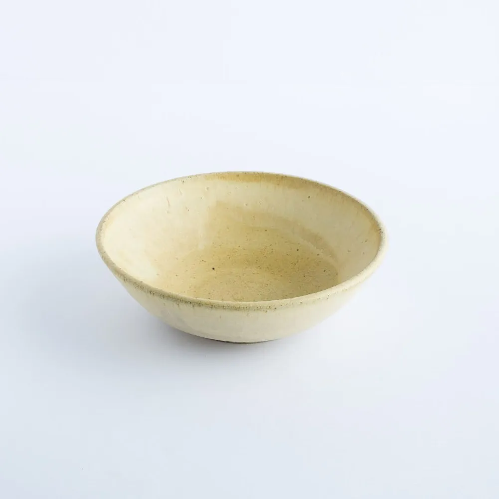 ST20-0014 - Cream Stoneware Bowl - 6.5" 1.75" (DH)