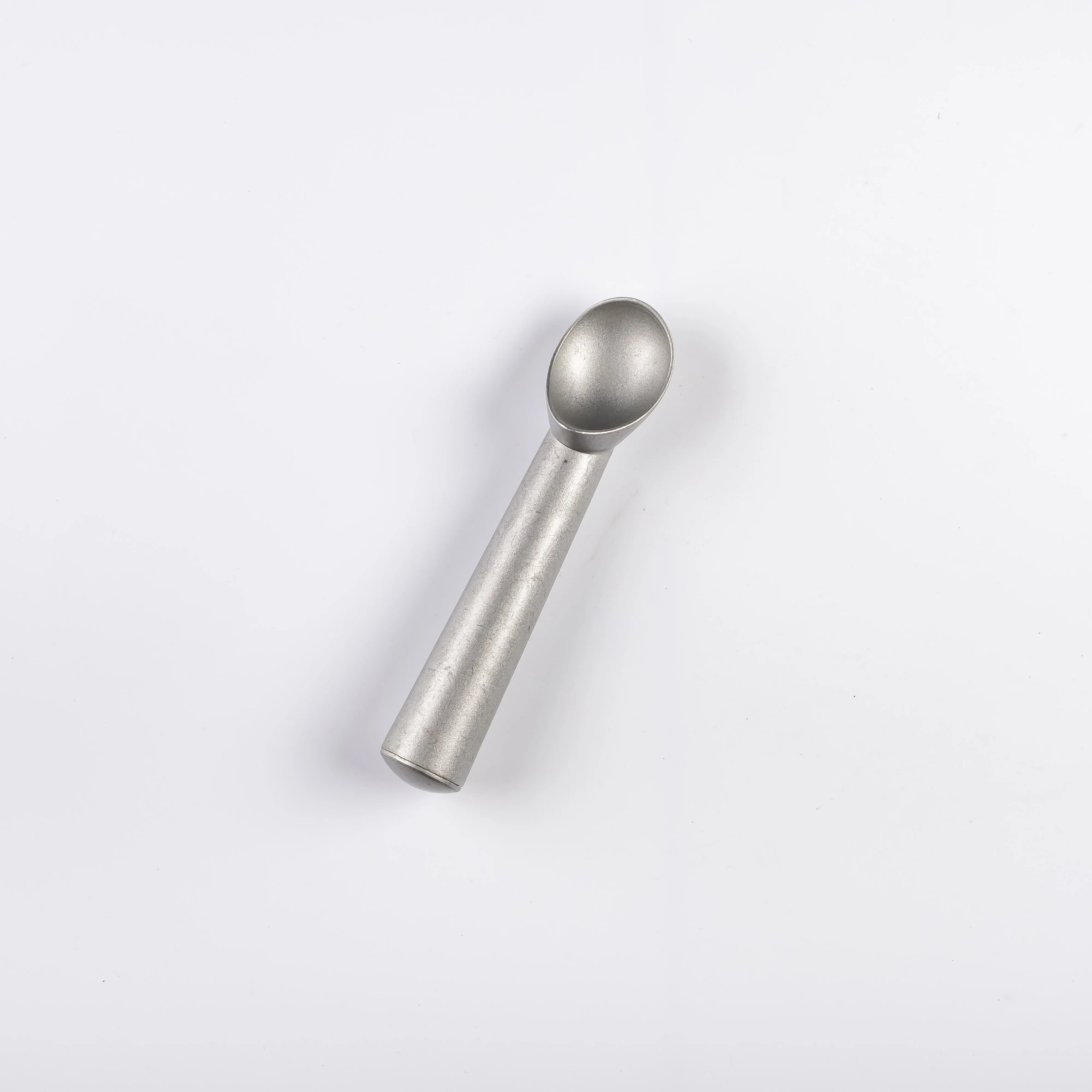 UT21-0096 - Silver Metal Ice cream scoop - 7.25" (L)