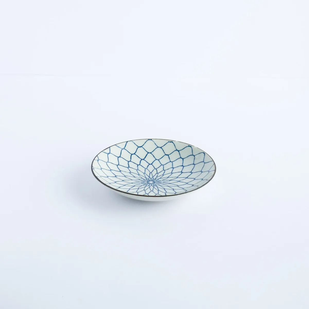 PL20-0029 - Blue White Ceramic Plate - 5.25" (D)